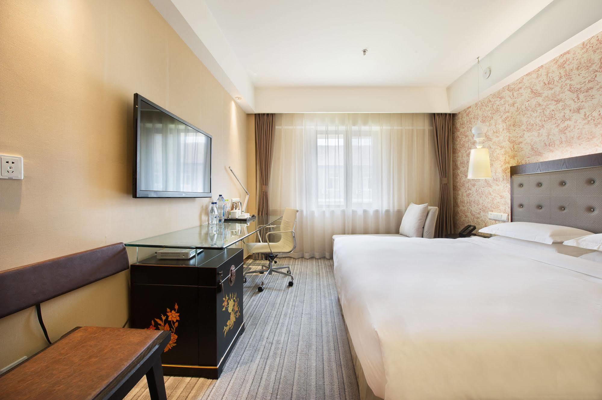 Traveler Inn-Hepingli Beijing Exterior photo